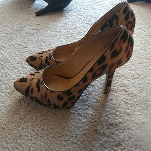 Nine west Leopard print pumps
